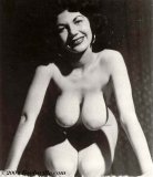 Click to view big image Roxie-007.jpg